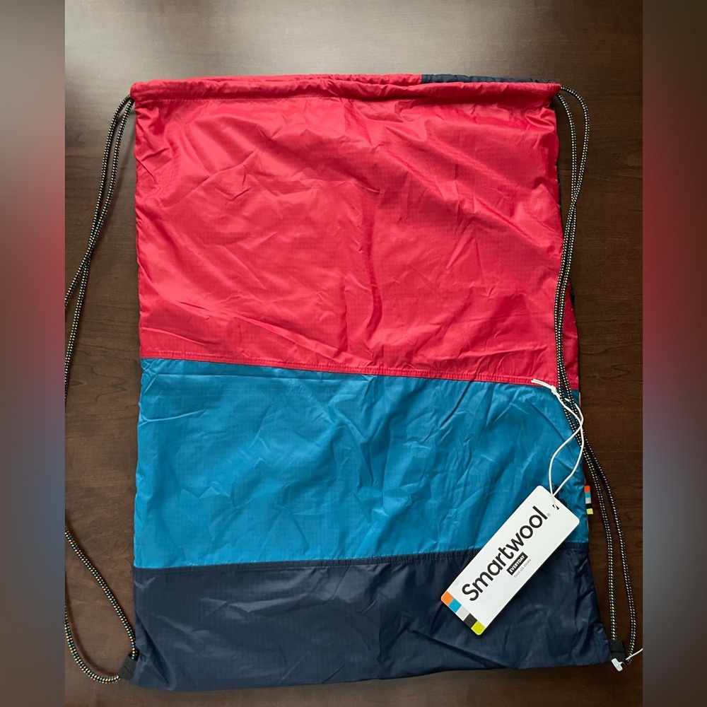 New! Smartwool Hiking Bag & Pillow Case